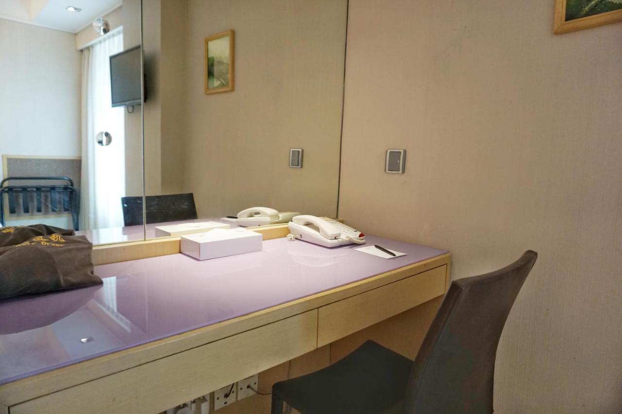 Hotel Benito Хонконг Екстериор снимка